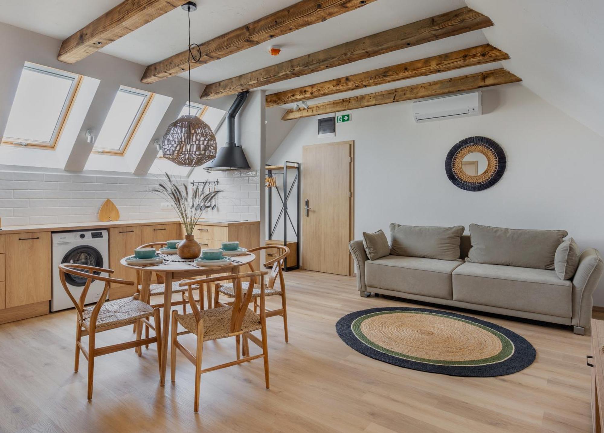 Tulipan Haz Gyal Apartment Ngoại thất bức ảnh